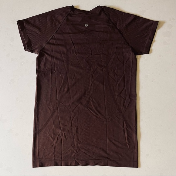 Swiftly Tech Short Sleeve, Brown Earth - Picture 4 of 6